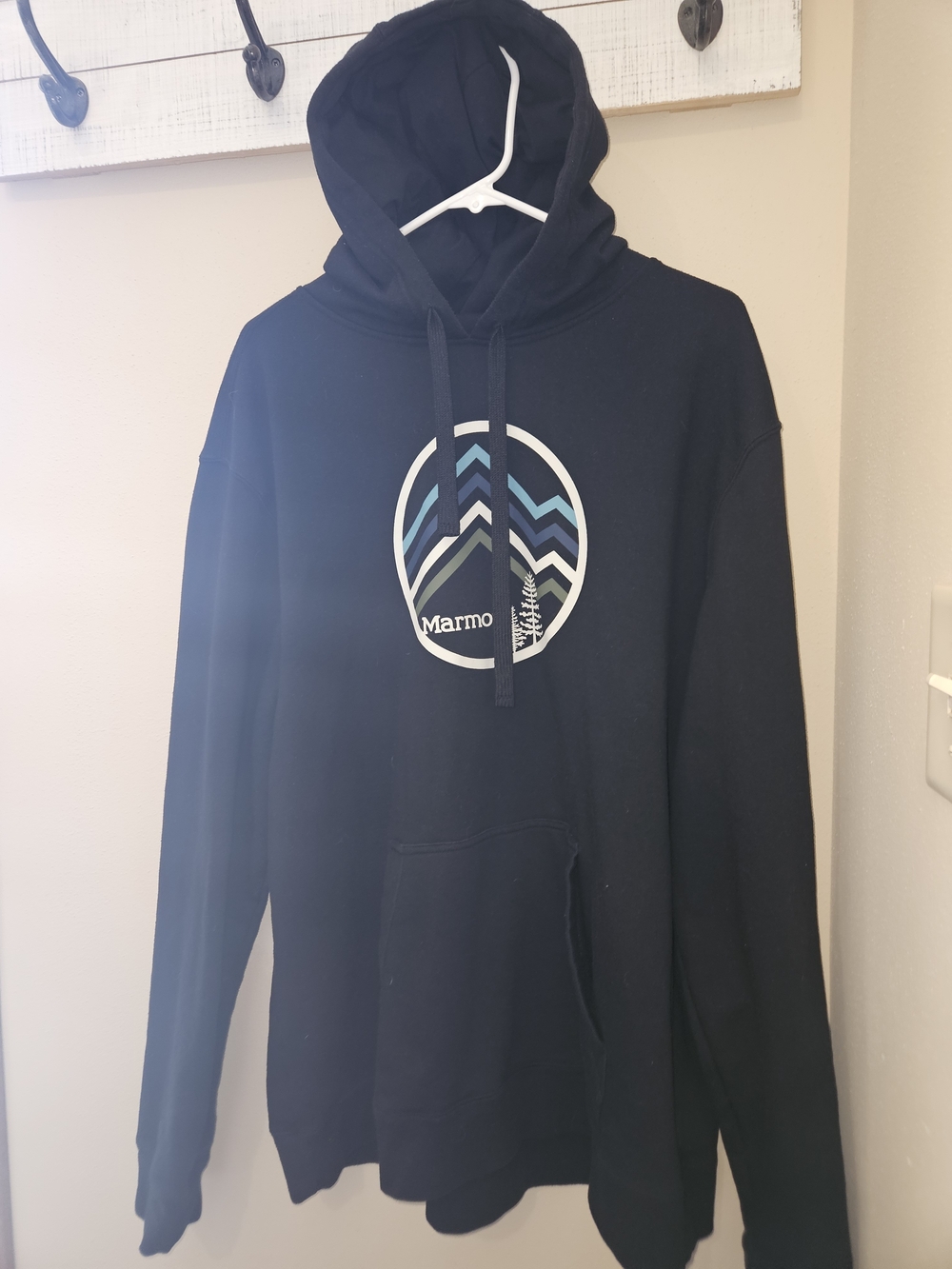 Marmot Men's Black Graphic Hoodie